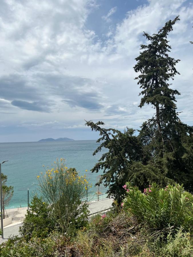 Sunny Breeze Apartment Vlorë Exterior foto